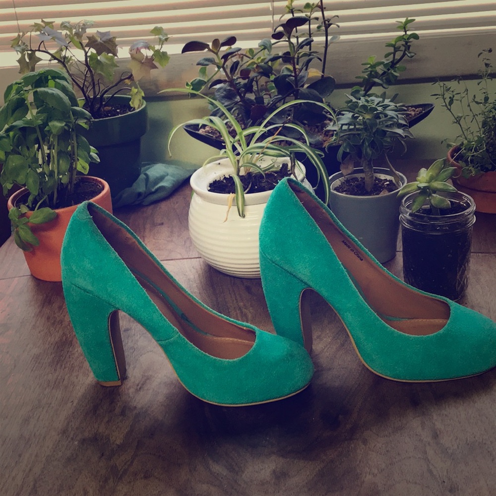 Vintage inspired suede heels